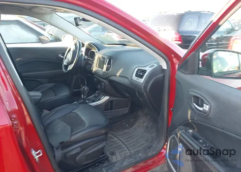 2020 Jeep Compass Latitude 4X4 from USA, damaged, VIN 3C4NJDBB6LT256594